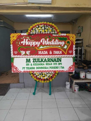 Papan Bunga di Gununggede Panggarangan